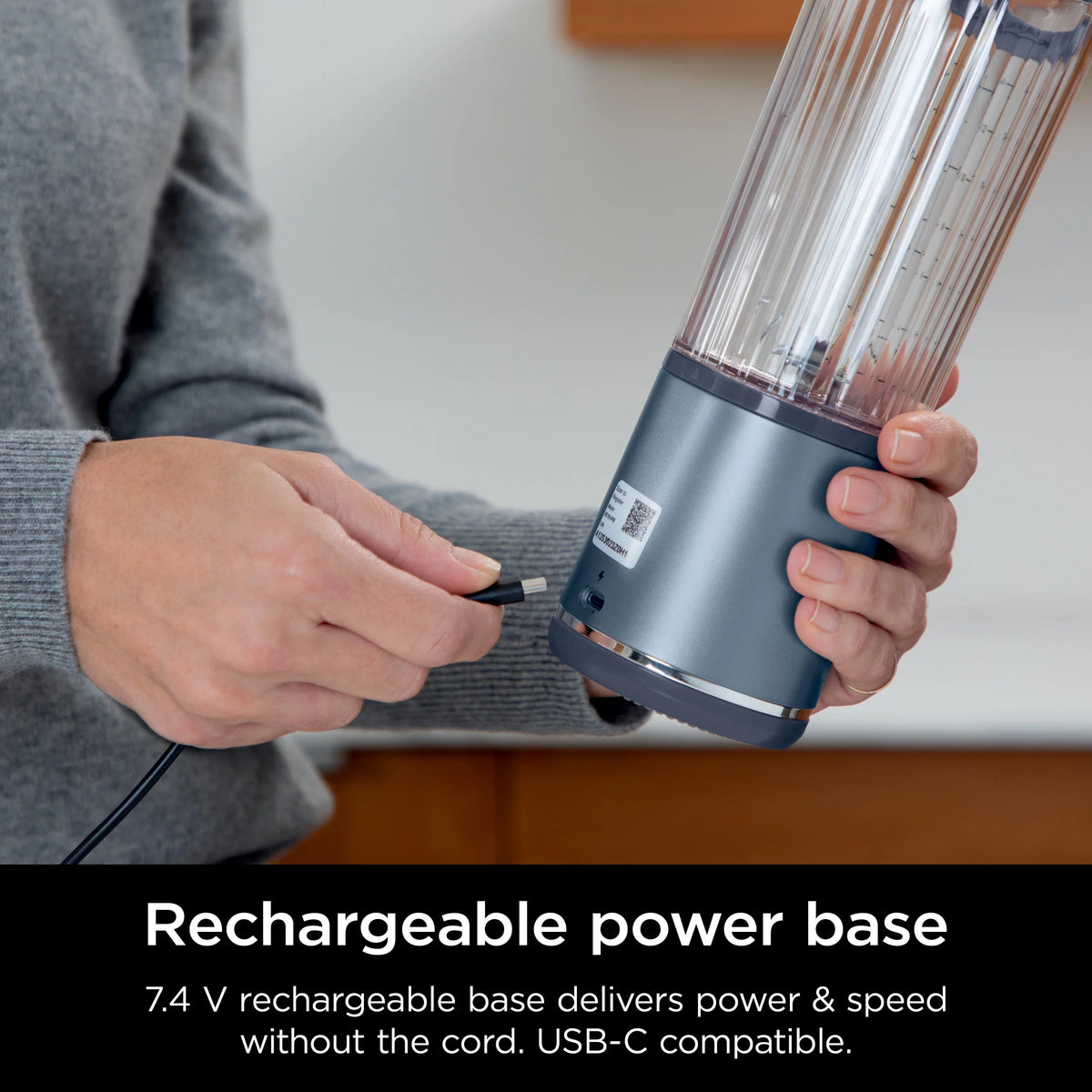 18 oz. Portable Blending Vessel with Leakproof Lid and Sip Spout, Denim Blue K171