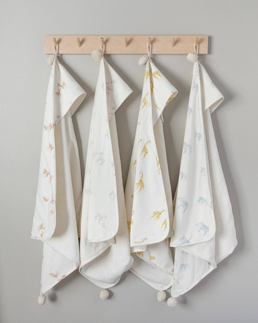 Hooded Towel N40519