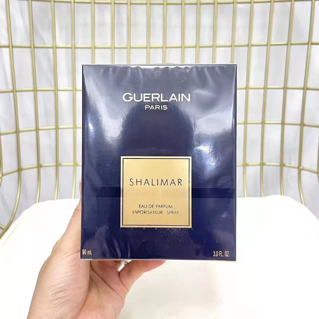 3.0 Oz / 90ml Eau de Parfum I943
