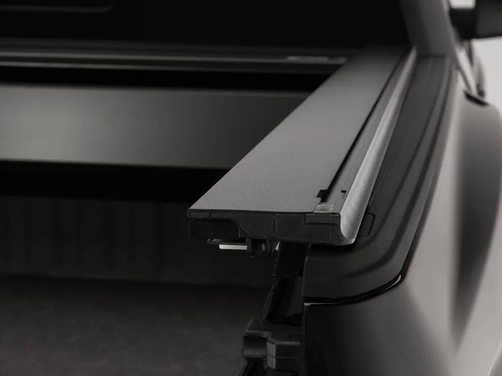 Retractable Truck Bed Tonneau Cover for 2015 - 2020 Ford F-150 Super Crew & Super Cab 5' 7" Bed B90692