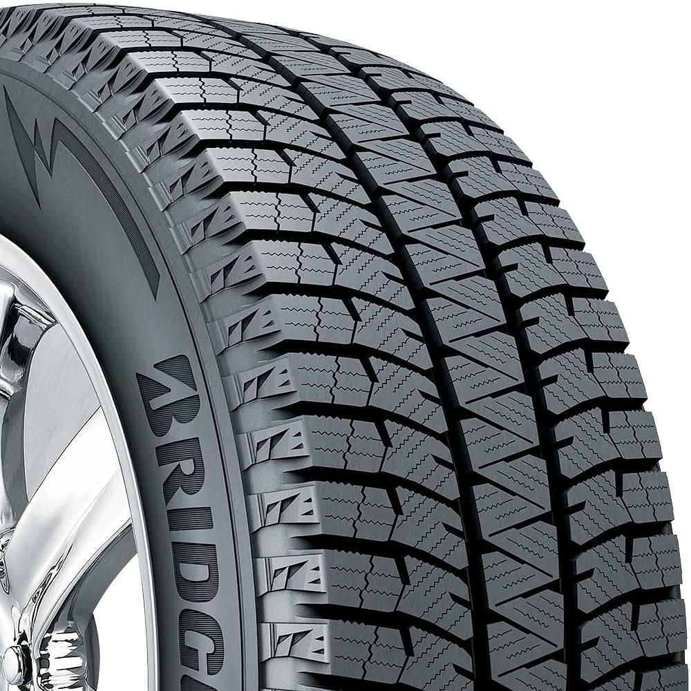 205/50R17 93H Tire P726